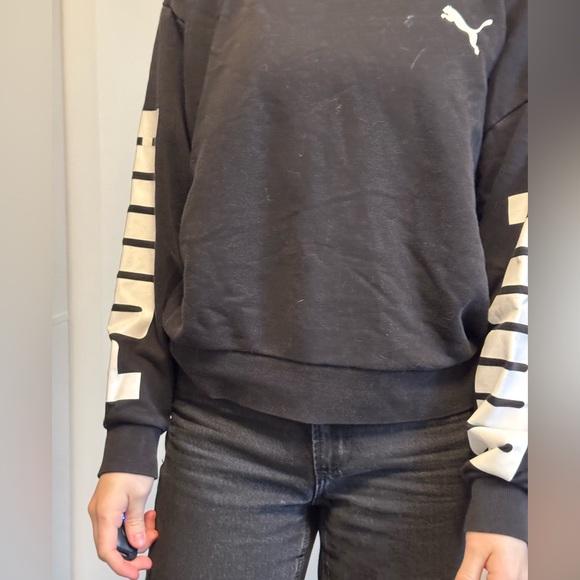 Puma Black Sweatshirt with White Logo - Picture 1 of 2